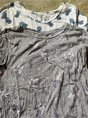 LOFT White Tee with Blue Pineapple & Leaf Print